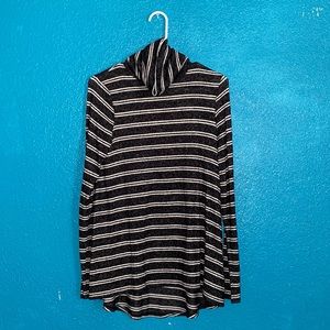 Women’s long thin turtle neck sweater